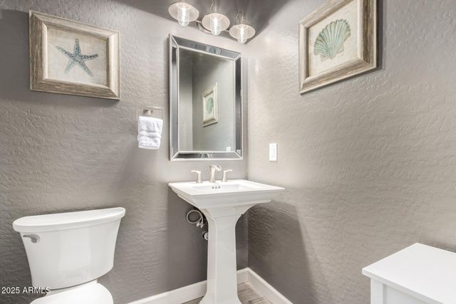 4668 S MCMINN Drive, Gilbert, AZ 85297