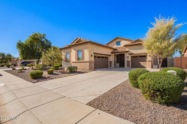 4668 S MCMINN Drive, Gilbert, AZ 85297