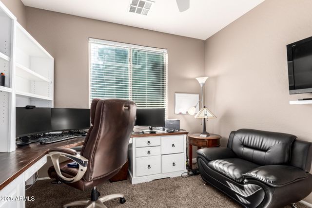 4668 S MCMINN Drive, Gilbert, AZ 85297