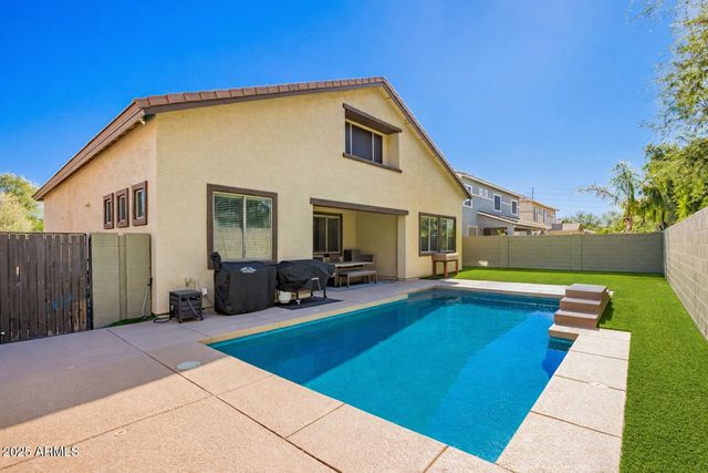 4668 S MCMINN Drive, Gilbert, AZ 85297