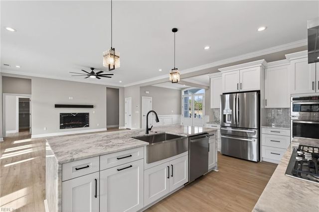 119 Golden Bear CIR, Cape Charles, VA 23310