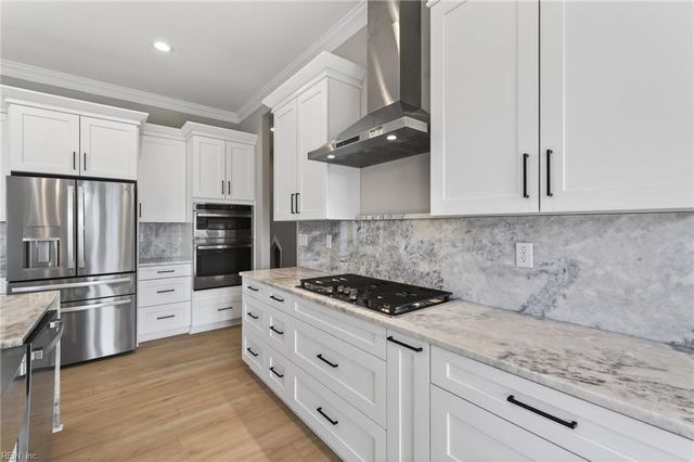 119 Golden Bear CIR, Cape Charles, VA 23310