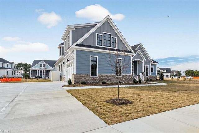 119 Golden Bear CIR, Cape Charles, VA 23310