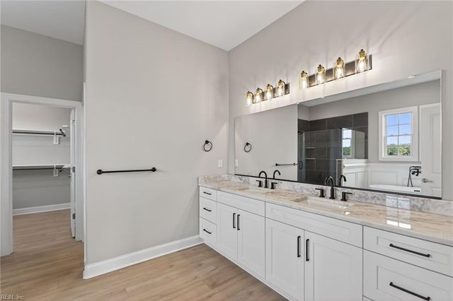 119 Golden Bear CIR, Cape Charles, VA 23310