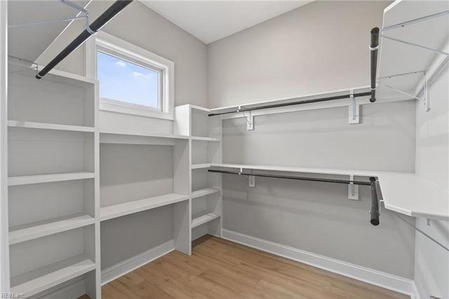 119 Golden Bear CIR, Cape Charles, VA 23310