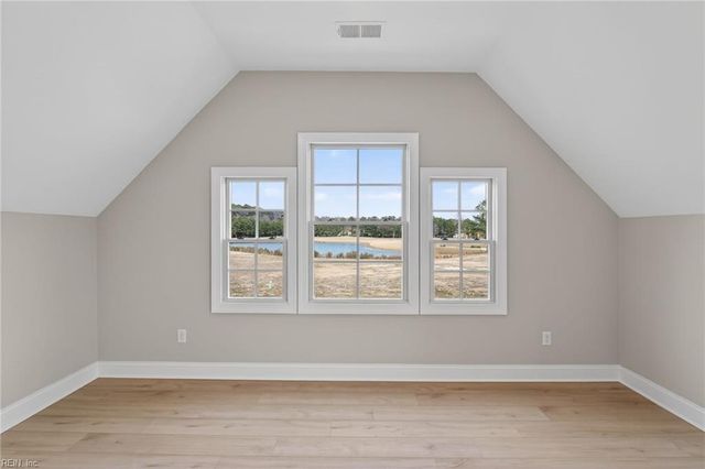 119 Golden Bear CIR, Cape Charles, VA 23310