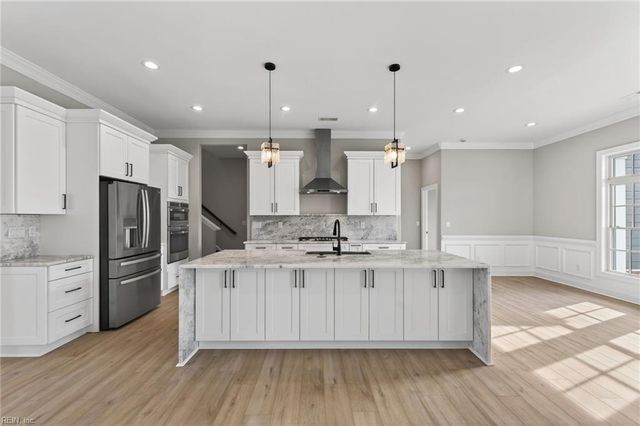 119 Golden Bear CIR, Cape Charles, VA 23310