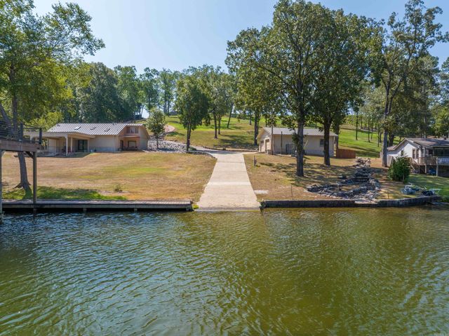 300 Pinehill, Hot Springs, AR 71913