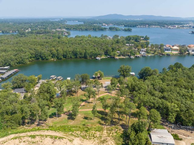 300 Pinehill, Hot Springs, AR 71913