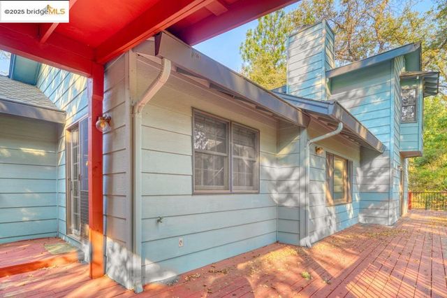 19195 Ferretti Rd., Groveland, CA 95321