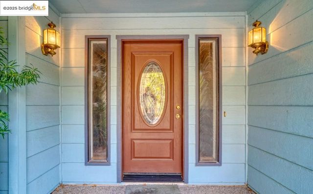 19195 Ferretti Rd., Groveland, CA 95321