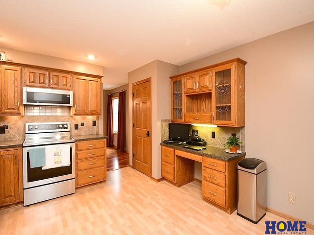 5940 Stable Lane, Lincoln, NE 68523