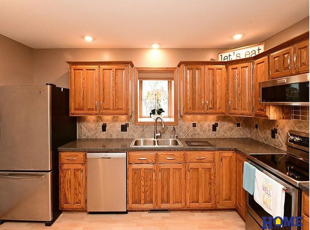 5940 Stable Lane, Lincoln, NE 68523