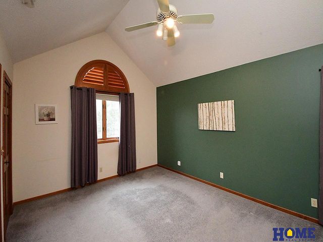 5940 Stable Lane, Lincoln, NE 68523