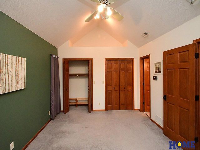 5940 Stable Lane, Lincoln, NE 68523