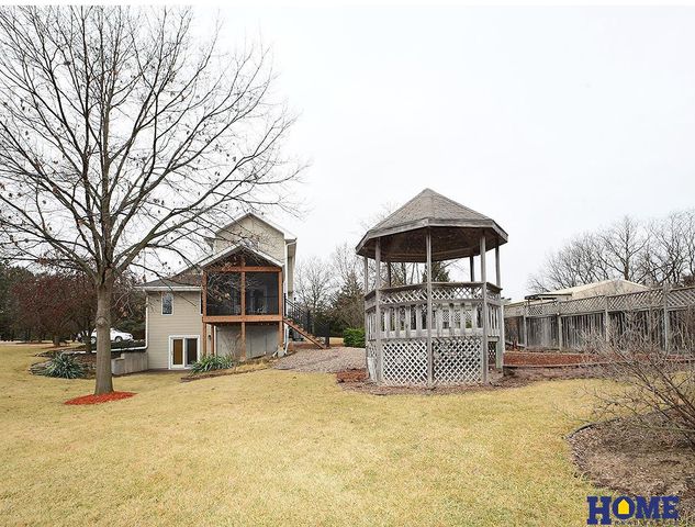 5940 Stable Lane, Lincoln, NE 68523