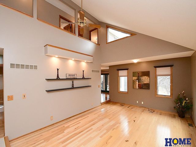 5940 Stable Lane, Lincoln, NE 68523