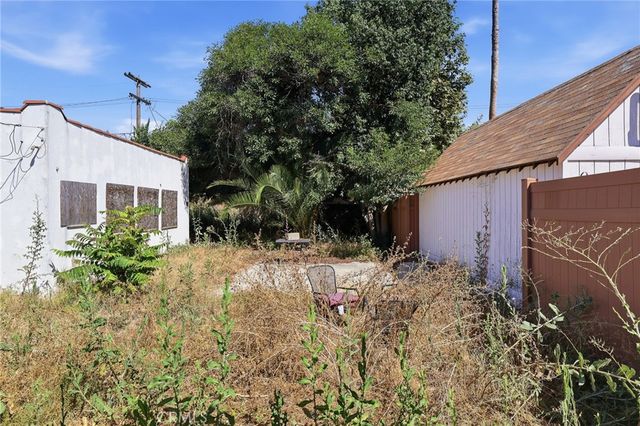 235 W Cedar Ave, Burbank, CA 91502