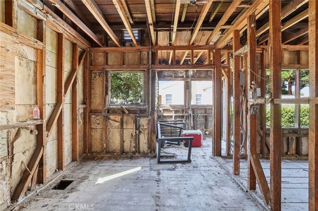 235 W Cedar Ave, Burbank, CA 91502