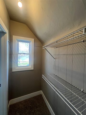 1343 7th Street, Des Moines, IA 50314