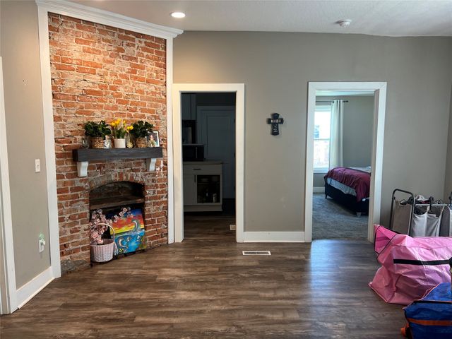 1343 7th Street, Des Moines, IA 50314