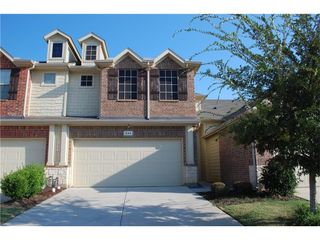 945 Wellington Drive, Lewisville, TX 75067