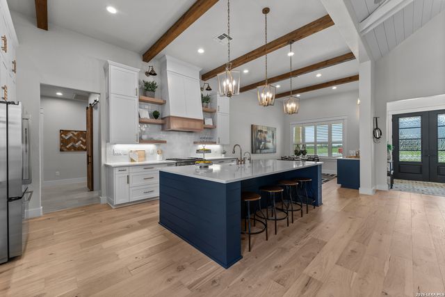 411 Acorn Trail, Seguin, TX 78155