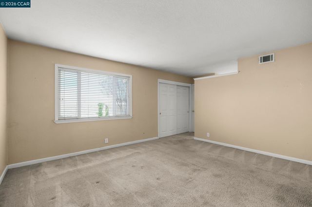 1515 Thornwood Dr, Concord, CA 94521