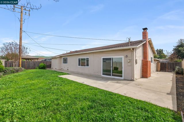1515 Thornwood Dr, Concord, CA 94521