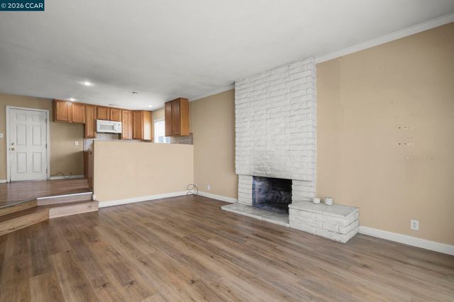 1515 Thornwood Dr, Concord, CA 94521