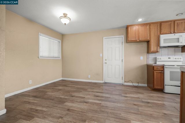 1515 Thornwood Dr, Concord, CA 94521