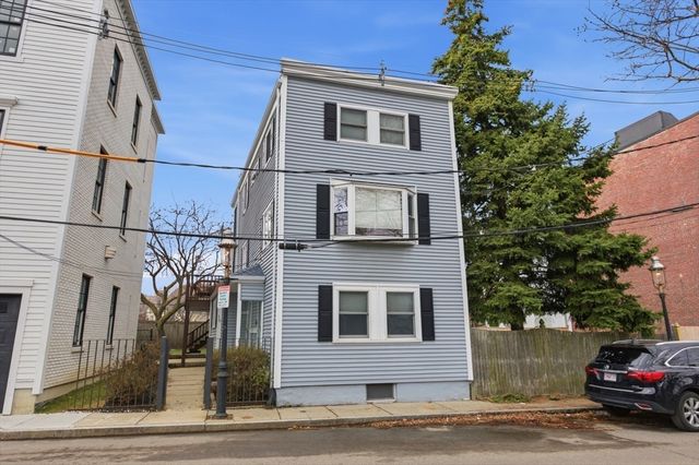 10 Lawrence Street, Boston, MA 02129