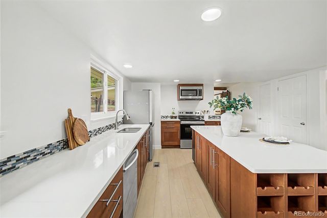 2681 S Chase Lane, Lakewood, CO 80227