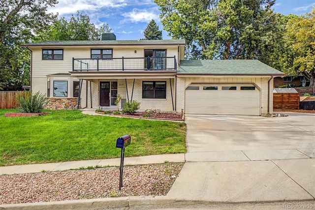 2681 S Chase Lane, Lakewood, CO 80227