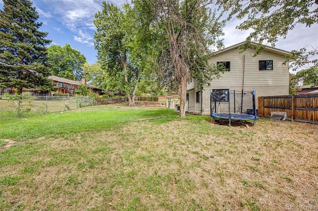 2681 S Chase Lane, Lakewood, CO 80227