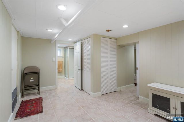 256 Raymond Street, Hasbrouck Heights, NJ 07604