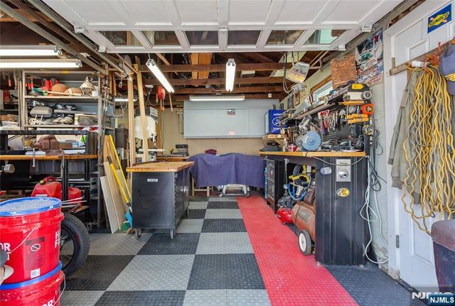256 Raymond Street, Hasbrouck Heights, NJ 07604