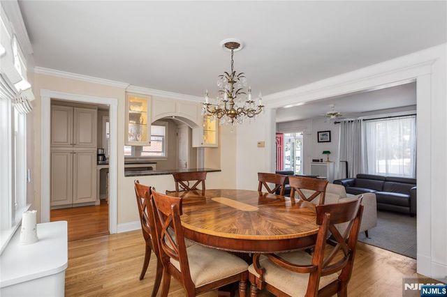 256 Raymond Street, Hasbrouck Heights, NJ 07604