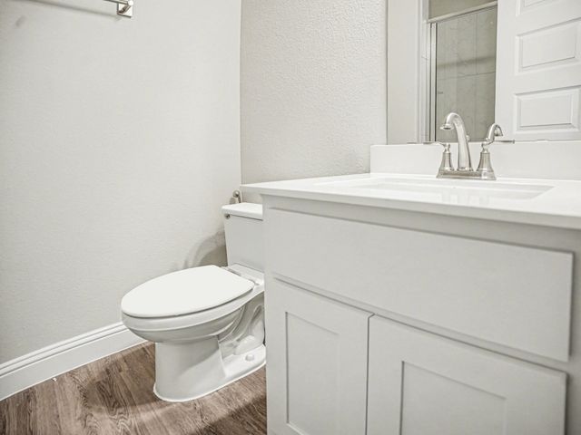 1808 Barrix Court, Desoto, TX 75115