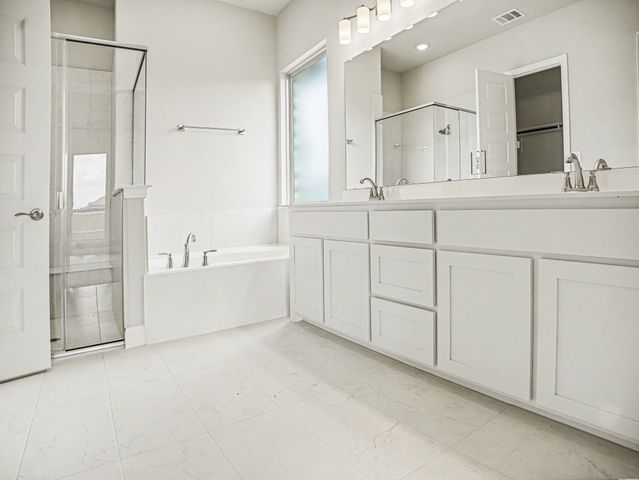 1808 Barrix Court, Desoto, TX 75115