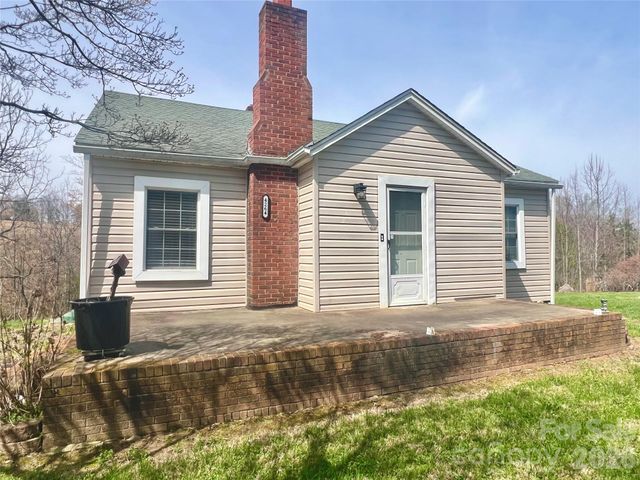 4264 NC 10 Highway W, Hickory, NC 28602