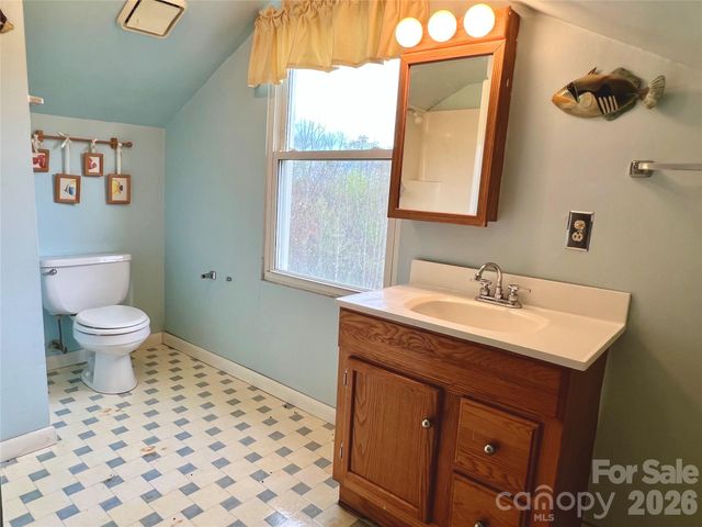 4264 NC 10 Highway W, Hickory, NC 28602