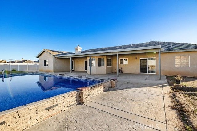 6834 Phoenix Court, Hesperia, CA 92345