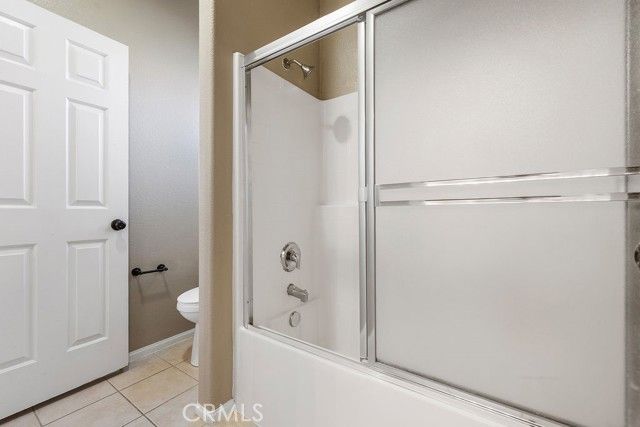 6834 Phoenix Court, Hesperia, CA 92345