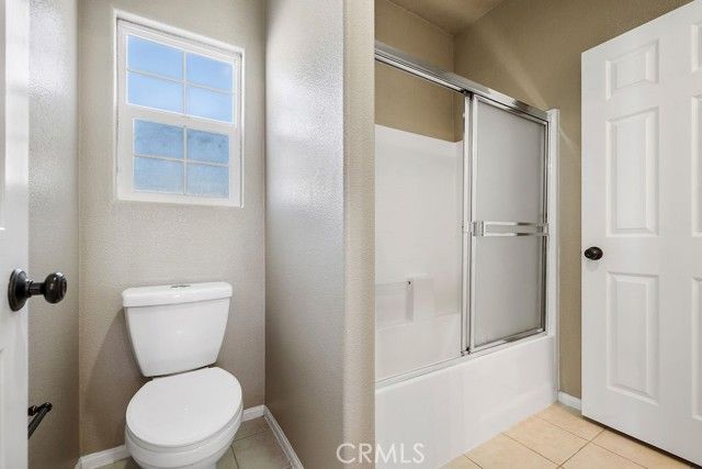 6834 Phoenix Court, Hesperia, CA 92345