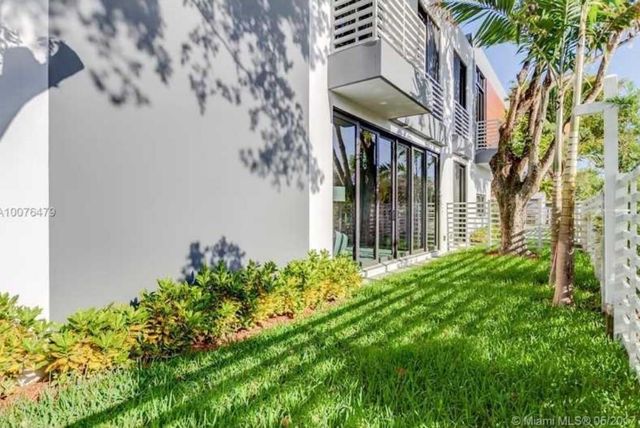 1400 NE 6 St 1400, Fort Lauderdale, FL 33304