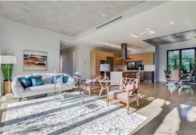 1400 NE 6 St 1400, Fort Lauderdale, FL 33304