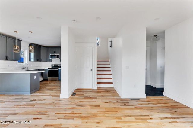 20 Brayton Road, Queensbury, NY 12845