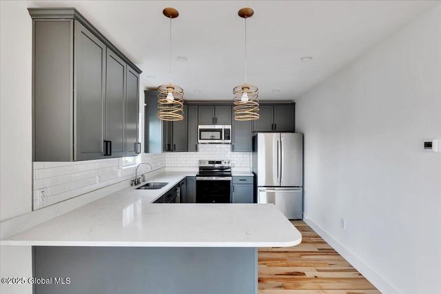 20 Brayton Road, Queensbury, NY 12845