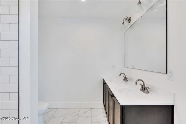 20 Brayton Road, Queensbury, NY 12845